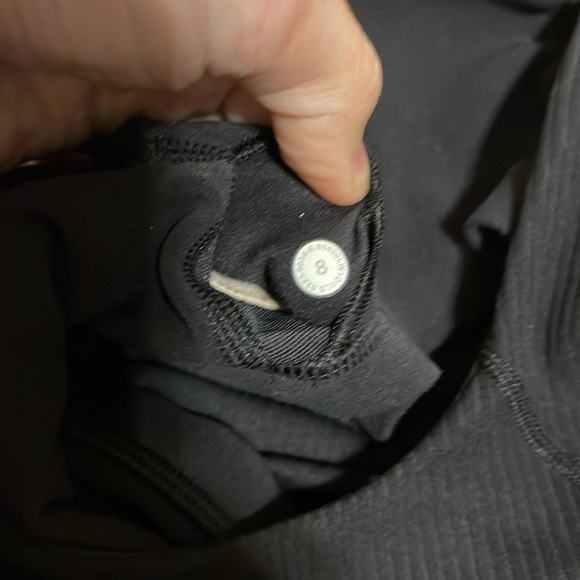Lululemon ribbed align tank Black Sz 8 - Picture 7 of 7